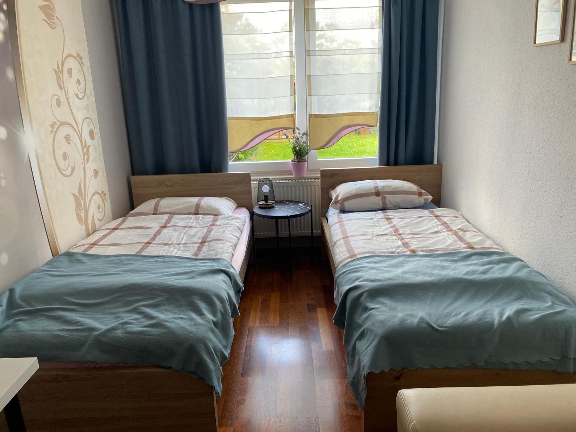 Ruhiges Zimmer Im Gasthaus Essen Exterior photo