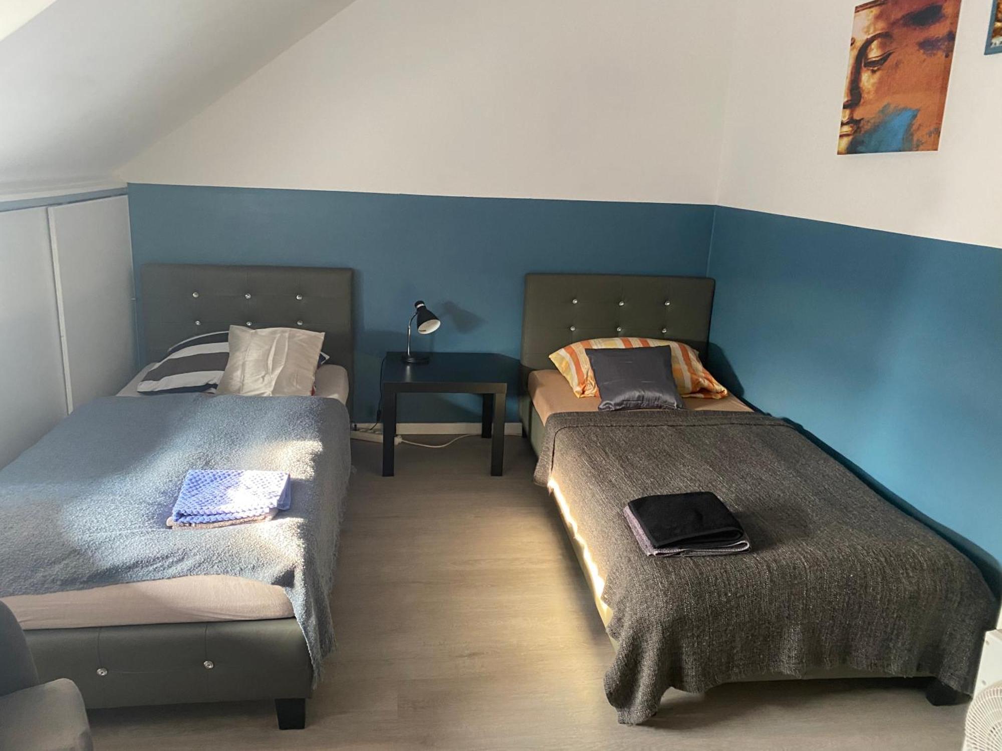 Ruhiges Zimmer Im Gasthaus Essen Exterior photo