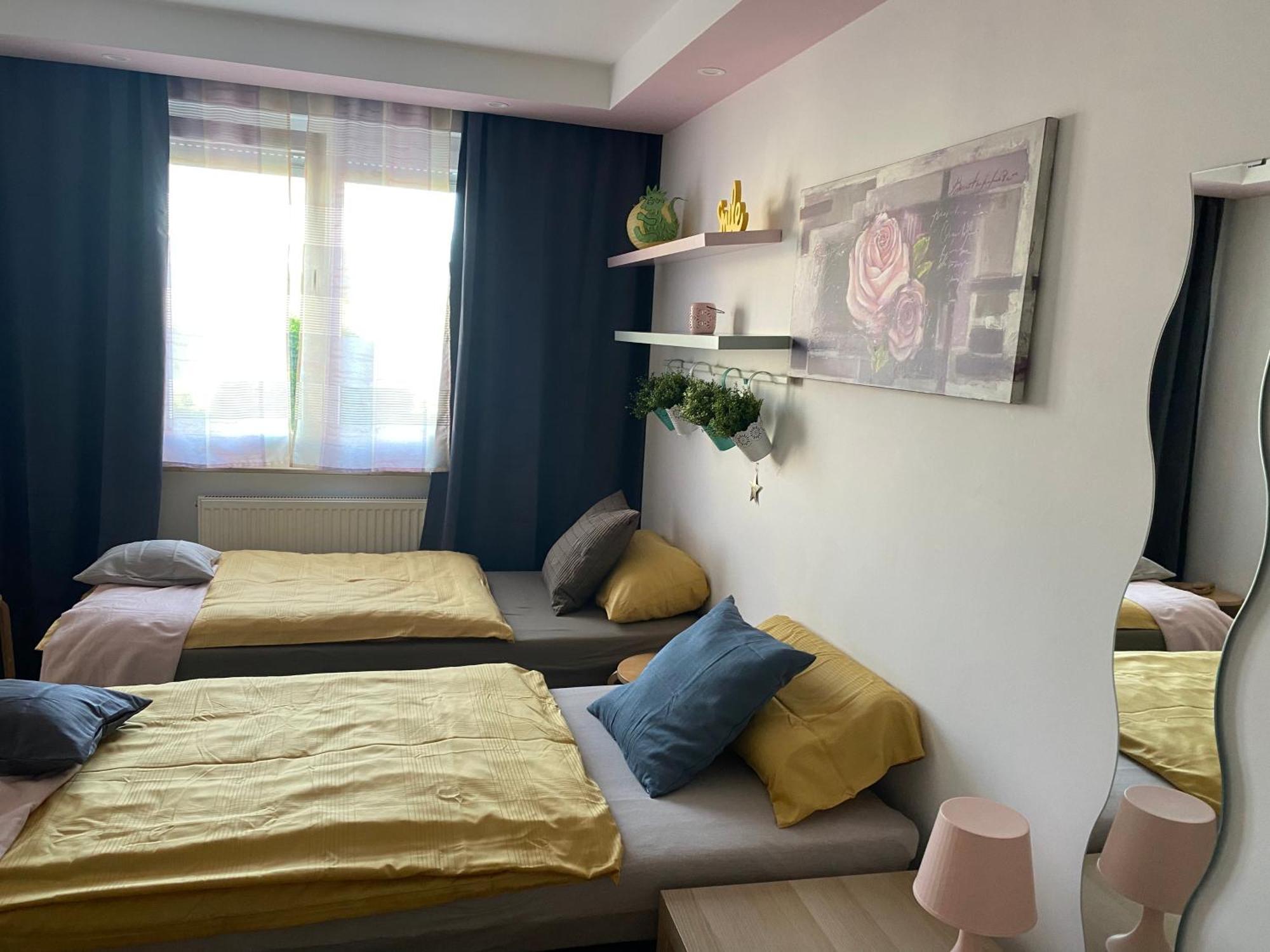 Ruhiges Zimmer Im Gasthaus Essen Exterior photo